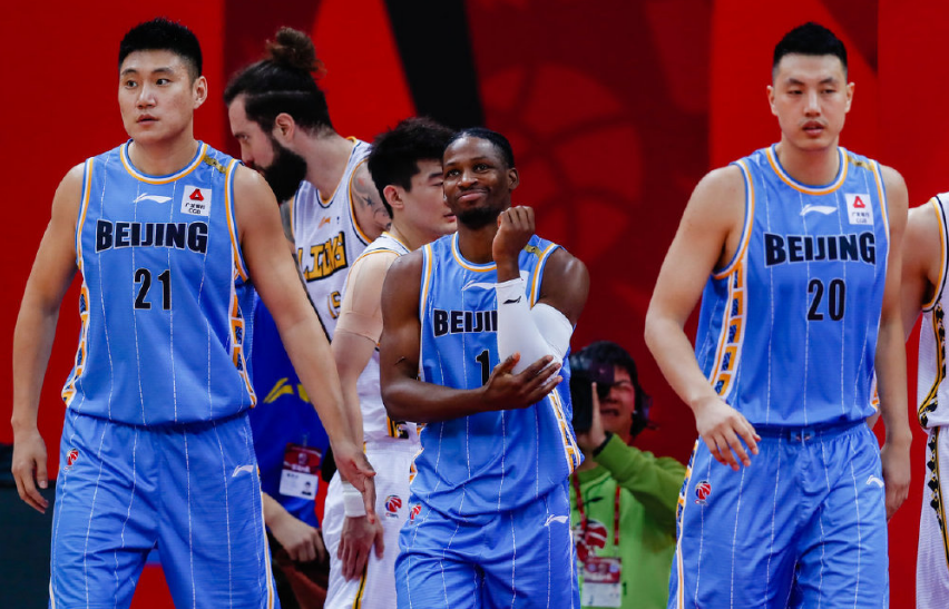 社区盾赛程吃紧；广厦男篮冲刺阶段止住颓势；态度坚定；心理建设被强调(社区盾杯决赛直播)